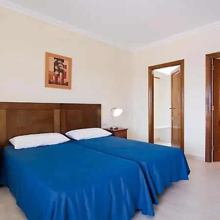 Playa Blanca Sleeps 6 Air Con Wifi
